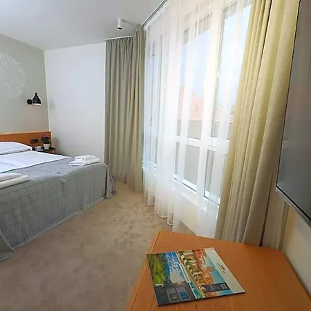Antares Hotel